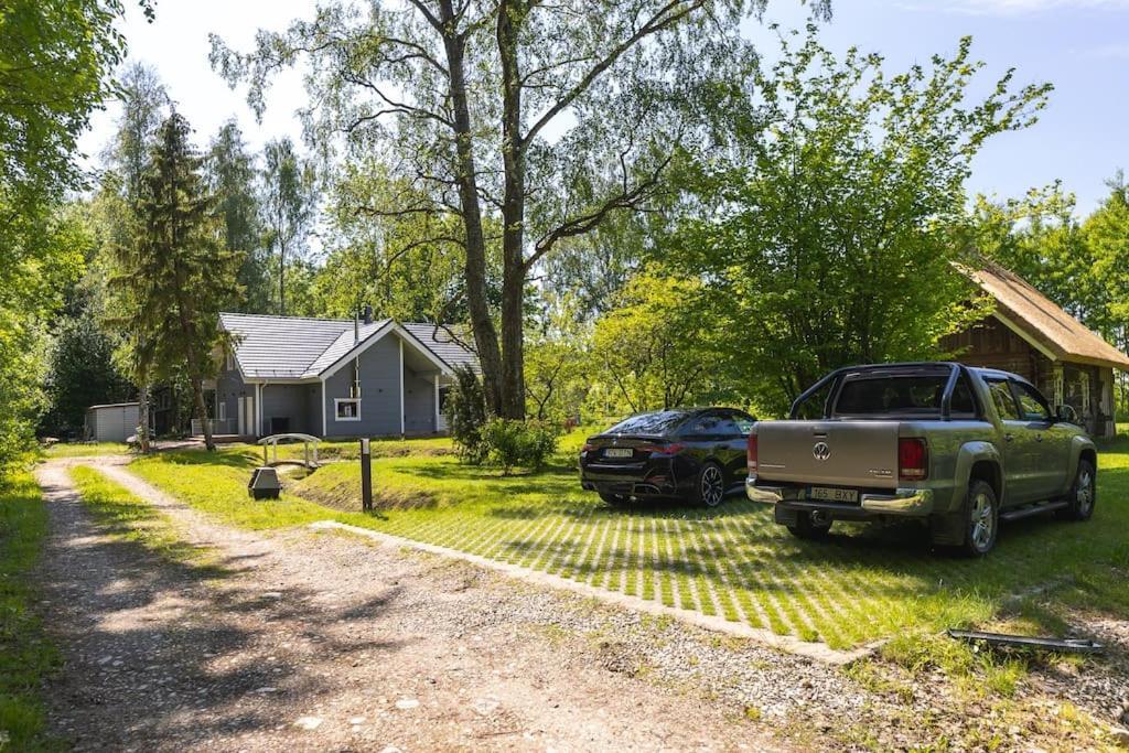 Modern Villa With Sauna & Hot Tub Hiiumaa Exteriér fotografie